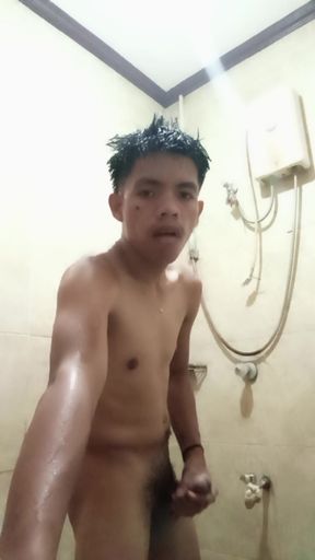 Filipino Twink Shower Wank: FLESHLAB Exclusive