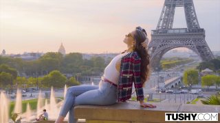 Rimjob &#8211; Tori Black blir analfuktet av Nacho Vidal
