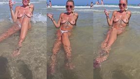 topless a la plage