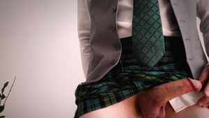 HotAFmen: Bro in Kilt, Hard and Ready to Play