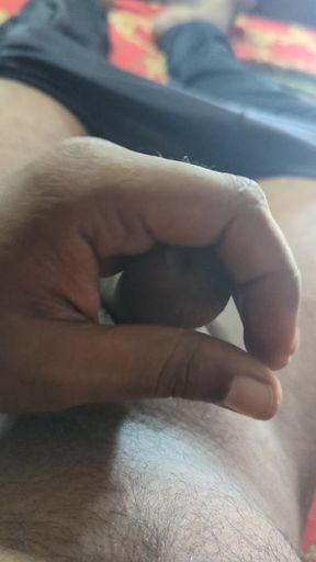 Desi King Is Preparing to Masturbate