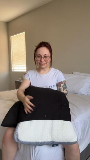 Hot **** Pillow Humper