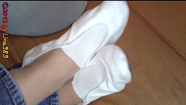 Fremde Gymnastikschuhe