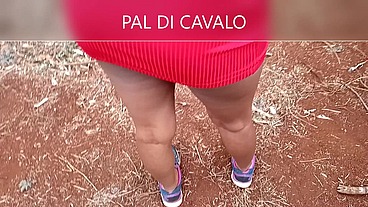 A professora da escola faz na calcinha e puxa-os para cima