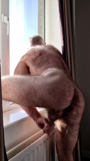 Hairy Muscle Stepdaddy Shows All