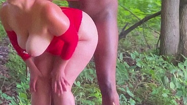 Pawg Mystic Ginger fucking Trotzilla outside