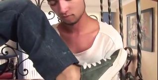 Piel Ardiente with the Kinky Latino Boys Diego Gale and Damian Byron