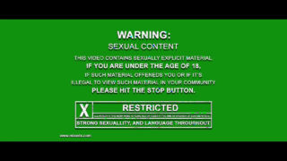 Tina Kay în ciorapi futută în cur de un penis imens