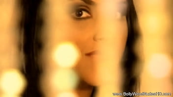 Peeking Secret Indian Beauty Nude