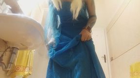 let it ...let it farts! elsa sing and farts for ya!