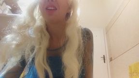 let it ...let it farts! elsa sing and farts for ya!