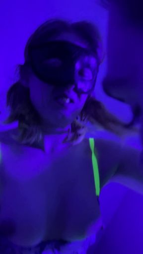 Submissive &amp; Glow Fuck (Part 2)