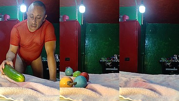 Pepinote y rosario anal casero abriendo mi culo tragón 🤤