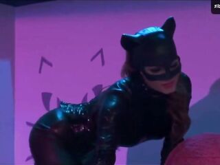 Batman and Catwoman having sex (lengthy version)