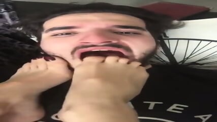 Amateur Girl Gives Her Handsome Nice Face Massage With Her Huge Feet  Kinky4Ever