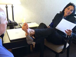Office Foot Whore: This Is Your Job, Moron!