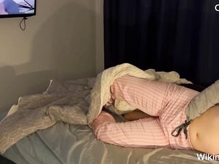 Stepdaughter sneaks into Dad’s daybed hoping for some Priceless Sex ????