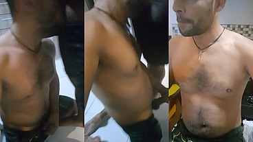 fazendo sexo oral com o faxineiro do prédio que chegou cedo e subiu no apartamento, macho bem servido de rola.