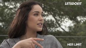 Ginebra Bellucci and Paola Hard go on a wild outdoor session
