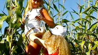 角 flight of Desire Camilla and Veras Countryside Affair
