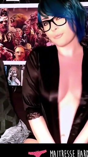 Vends-ta-culotte - Express tasting of your cum with a beautiful French dominatrix   Clip 1