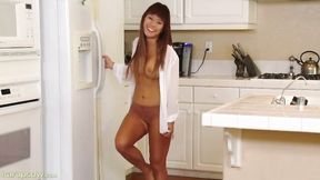 Soloing Asian mademoiselle Nikko Jordan plays with her sex toy