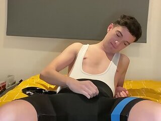 Jerking Off and Cumming inside Singlet