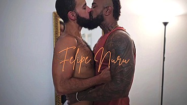 EMPINA O RABO NA MINHA FRENTE PRA VER O QUE ACONTECE