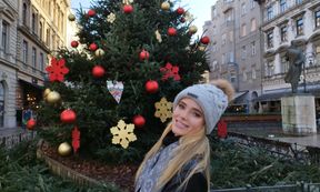 Athena Fleurs – Vr Behind The Scenes Part One - Sassy Stepdaughter Receives Christmas Creampie From Stepdad