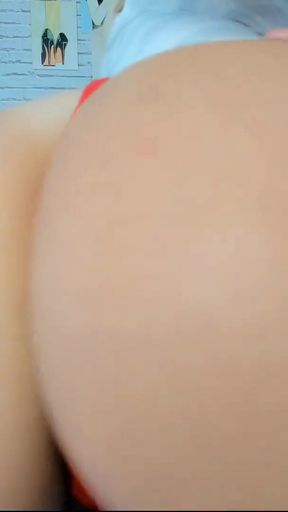 Iconic moment from &quot;Sexy big ass blonde latina twerking in ripped yoga pants and performing a PERFECT BLOWJOB&quot;