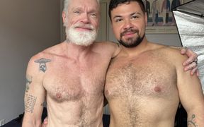 Fucking the Gym Bastard in the Shower