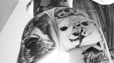 YOUR ITALIAN GODDESS firming butt slowmotion sexy butt gym tattooed butt DANCE WITH ME