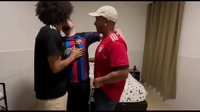 Levei dupla penetra&ccedil_&atilde_o dos meus parceiros de futebol