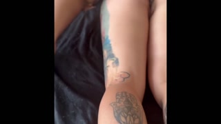 Dei o cuzinho e a bucetinha pro anão pistolinha ( o anão mais pistoludo do Brasil).