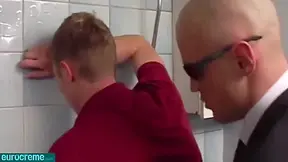 Bodyguard Fucks Twink In Public Toilet