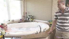 ”Gender X Shemale Isabella Sorrenti having a bath bang with Eli Hunter”