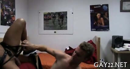 These Frat Brothers Cheer