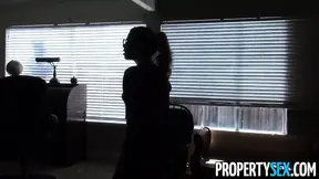 Sexy - Innocent realtor turns into horny sex demon