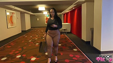 Busty Iluv Shauna Gags On Rome Major Then Rides Him!