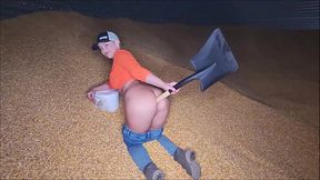 Sam Zee Play In Corn Bin With Shovel Pussy/Ass &amp_ Fucked DP