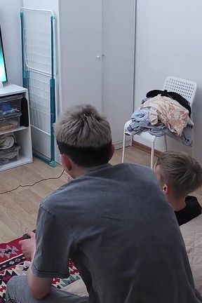 Twink Bet His Mouth and Lost