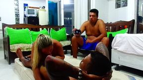 corno filma esposa sendo esfolada por varios minutos por novinho da academia !!! paty bumbum - hard stone oficial - el toro de oro