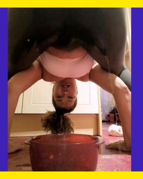 Squirting in Yoga Panty