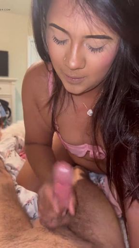 Wife sucking dick and swallow cum