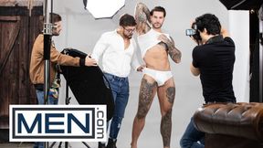 Assisting The Bulge Model/ Hot / Dann Grey, Papi Kocic