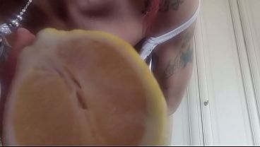 Lavinia bestemmia contro la nuova collega e la sua fica puzzolente- insults and dirty talkin extreme on my new collegue