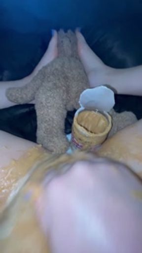 AMERICAN CREAMY PEANUT 🥜 BUTTER IN MY VIRGIN TEEN 18 YO PUSSY-ARABIAN SNOWWHITE AMATEUR MASTURBATE