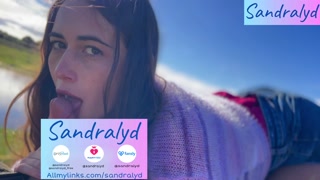 Chupando tus huevos y mamada sexy en el río