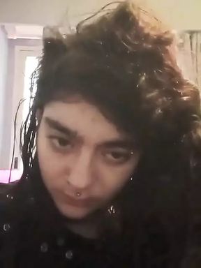 Punk Teen+18mom Natural Big Lips and Tits