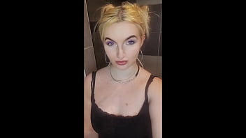 (52) SHRINKING FETISH CAR 3